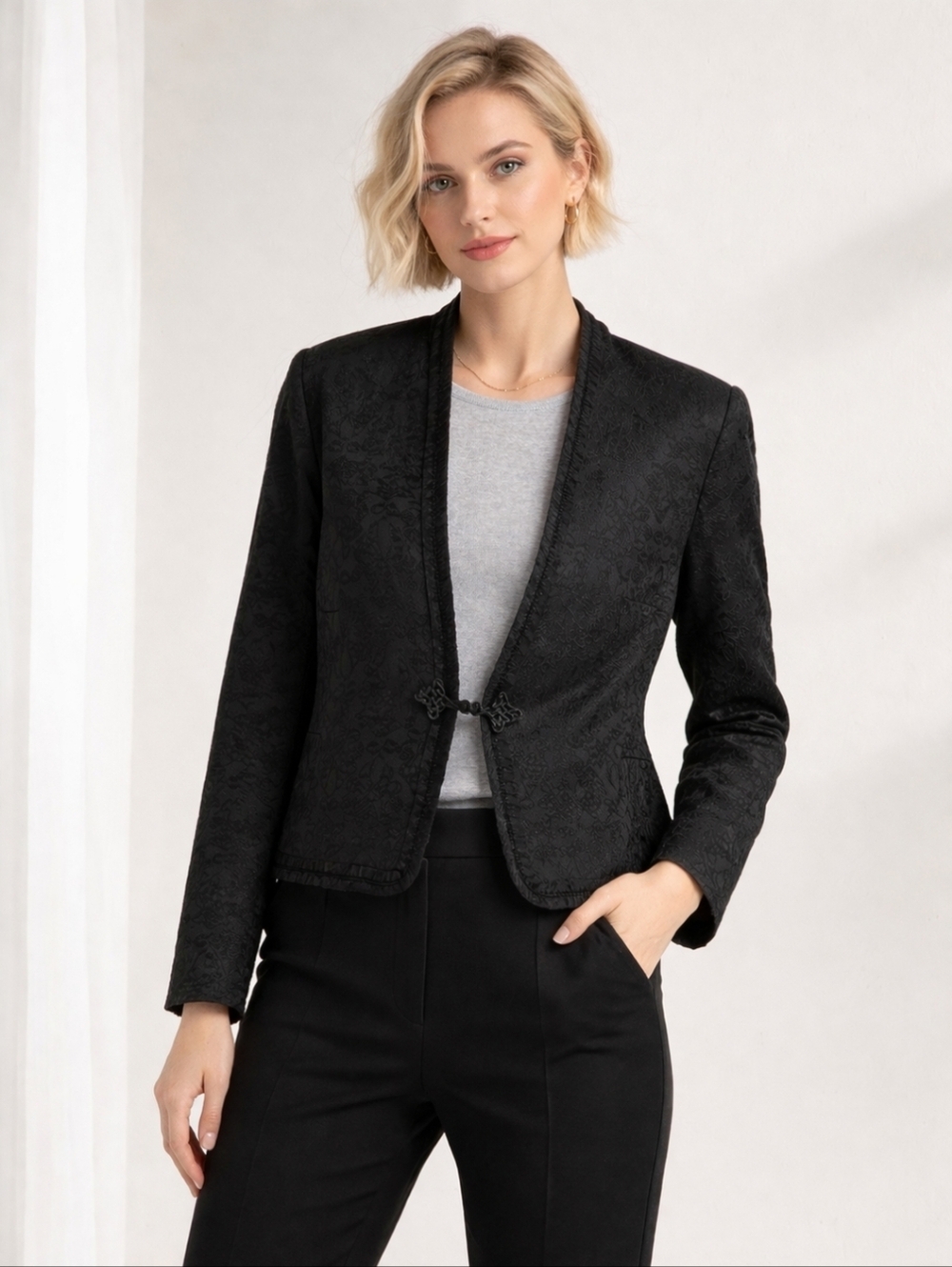 Louben Petite | Vintage 90's Black Jacquard Textured Blazer